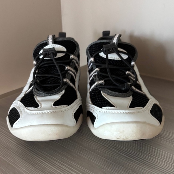 Lands End - Light Wear Toggle Athletic Shoe in Black & White - Picture 6 of 9